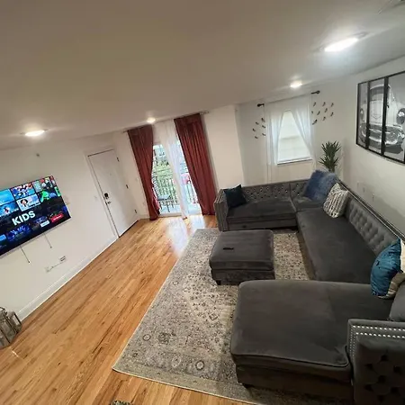 Exuberant 3King 6 Mins Ewr/ Nyc Villa